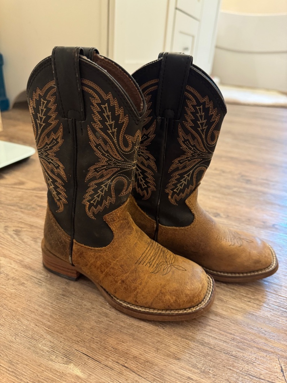 Justin Boots Brown and Black Kids Western Pull-On Boots